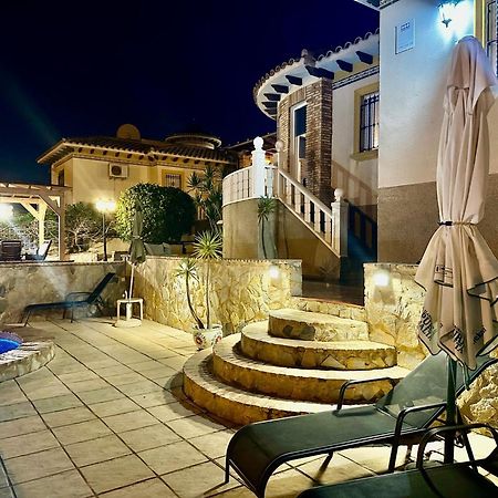 Casa Lilly-Rose, A Beautiful 3 Bedroom Detached Villa A Short Walk To The Villamartin Plaza & Golf Course Exterior foto